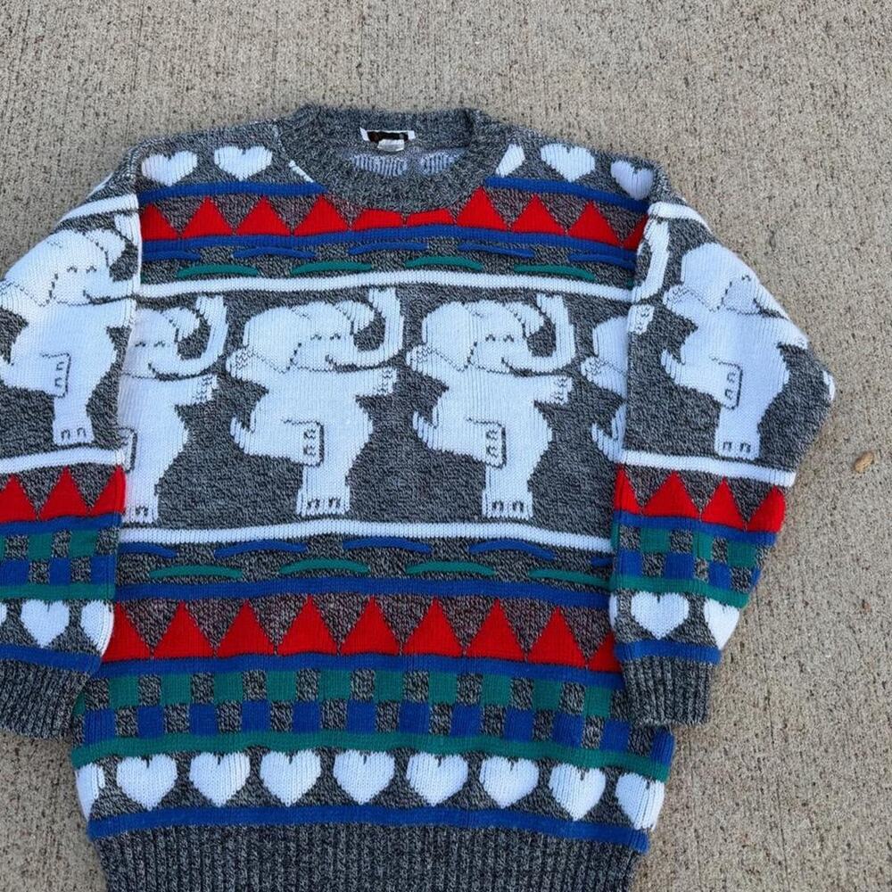 Vintage 80s womens elephant knit sweater lg